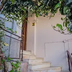 Oliana's Luxury House Apartment Mantouki