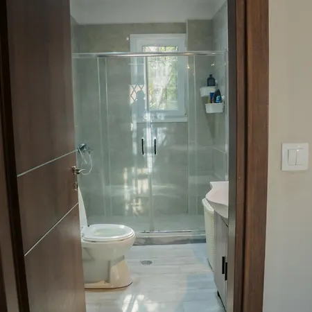 דירה Oliana's Luxury House