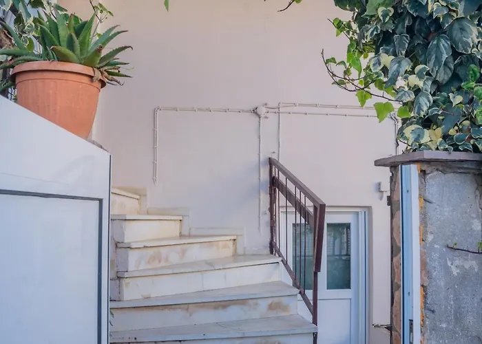 Apartment Oliana's Luxury House *